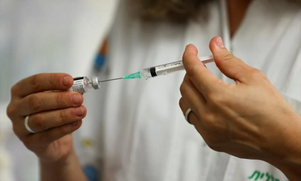 Αντιγριπικό εμβόλιο-Εμβόλιο κατα του κορονοϊού: Μπορεί να γίνει ακόμα και ταυτόχρονη χορήγηση